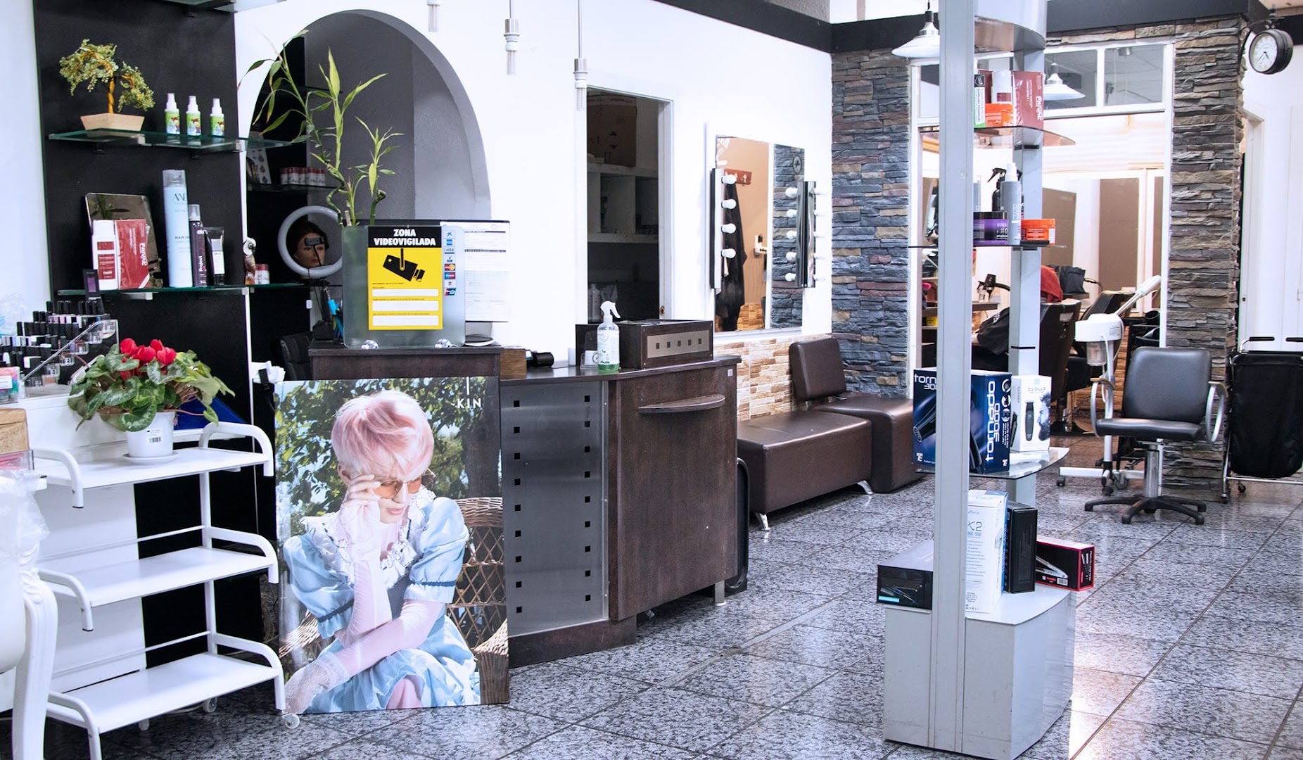 Renzos Hair & Barber work example 5